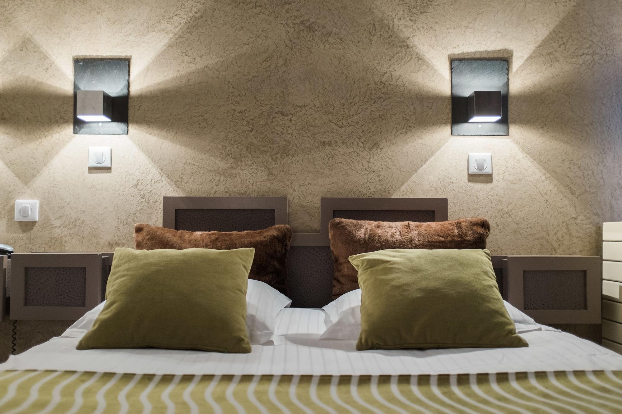 Hotel Des Princes, Chambery Centre Екстер'єр фото