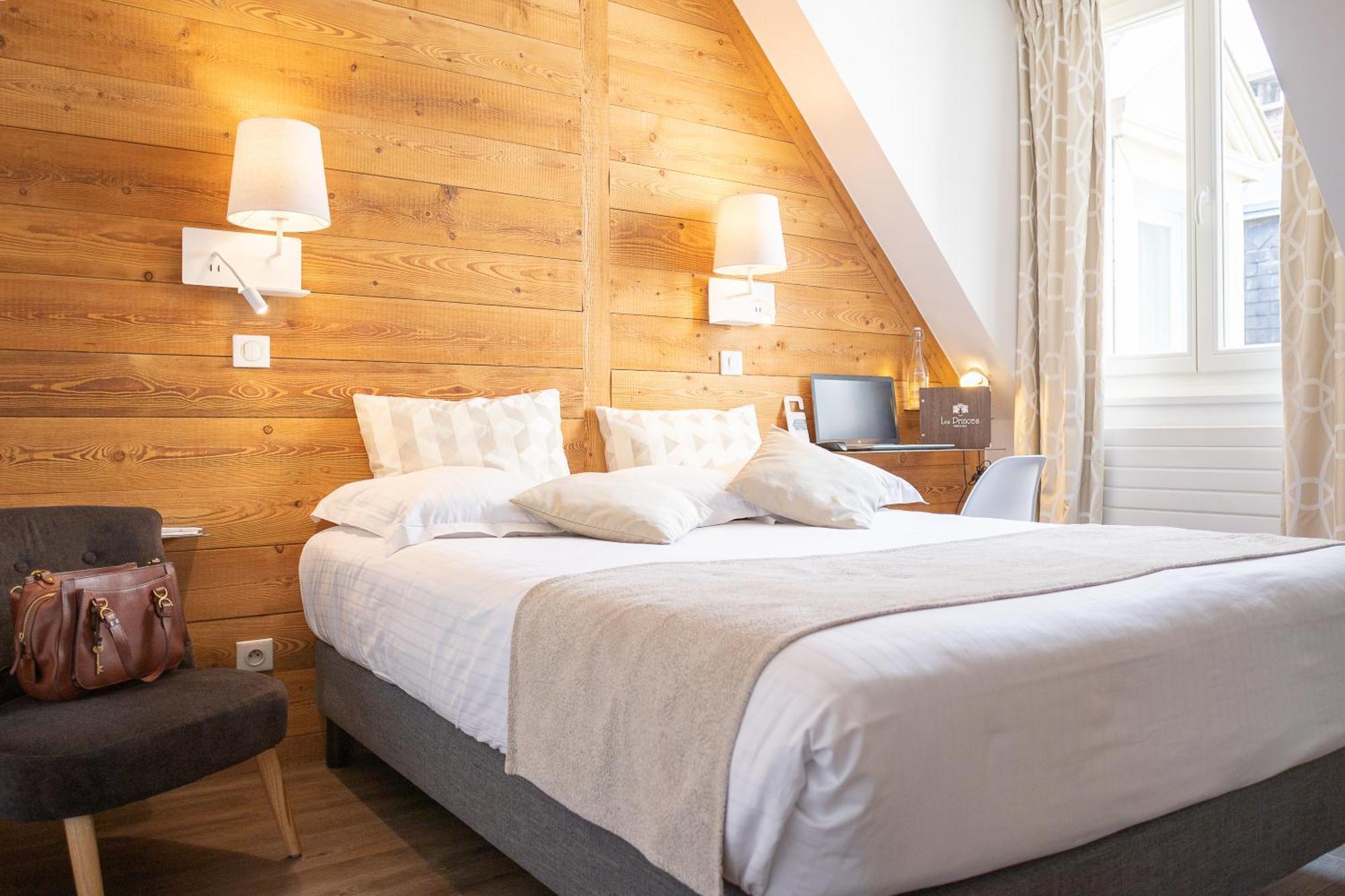 Hotel Des Princes, Chambery Centre Екстер'єр фото