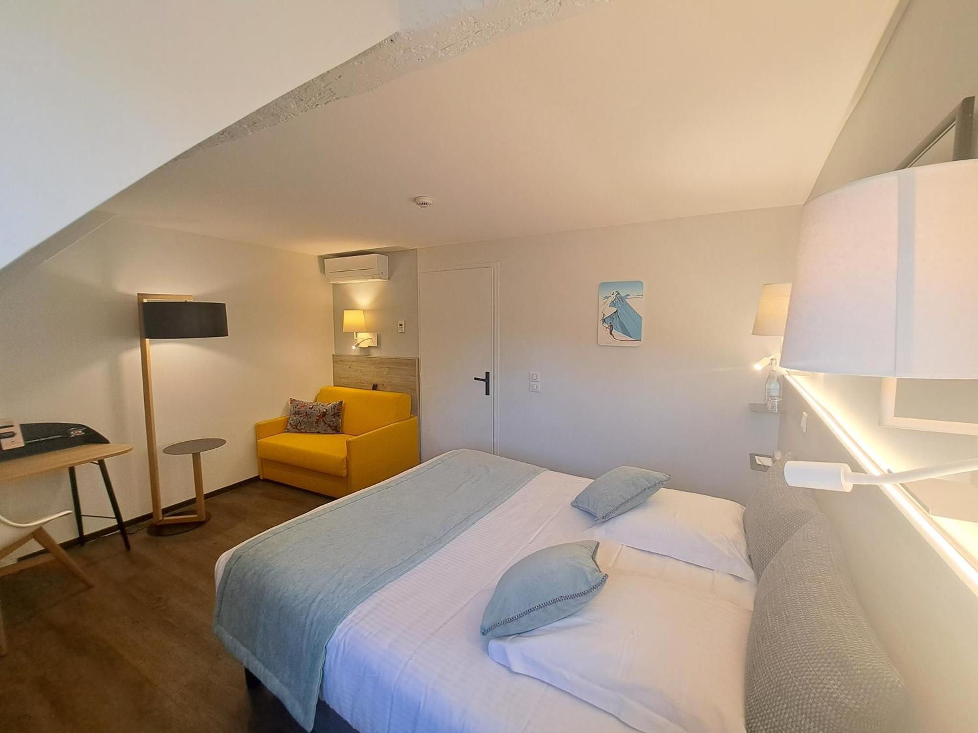 Hotel Des Princes, Chambery Centre Екстер'єр фото