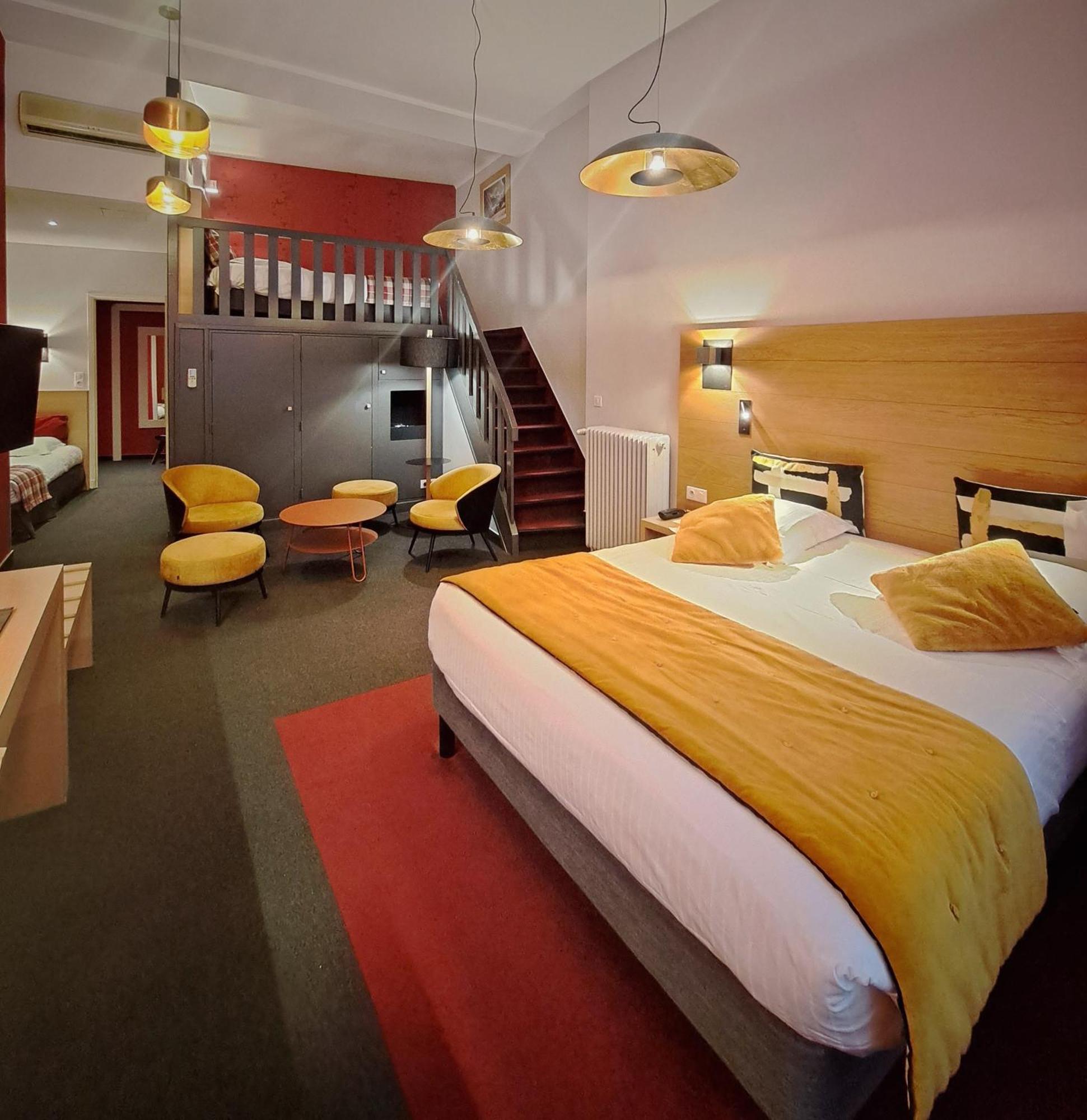 Hotel Des Princes, Chambery Centre Екстер'єр фото