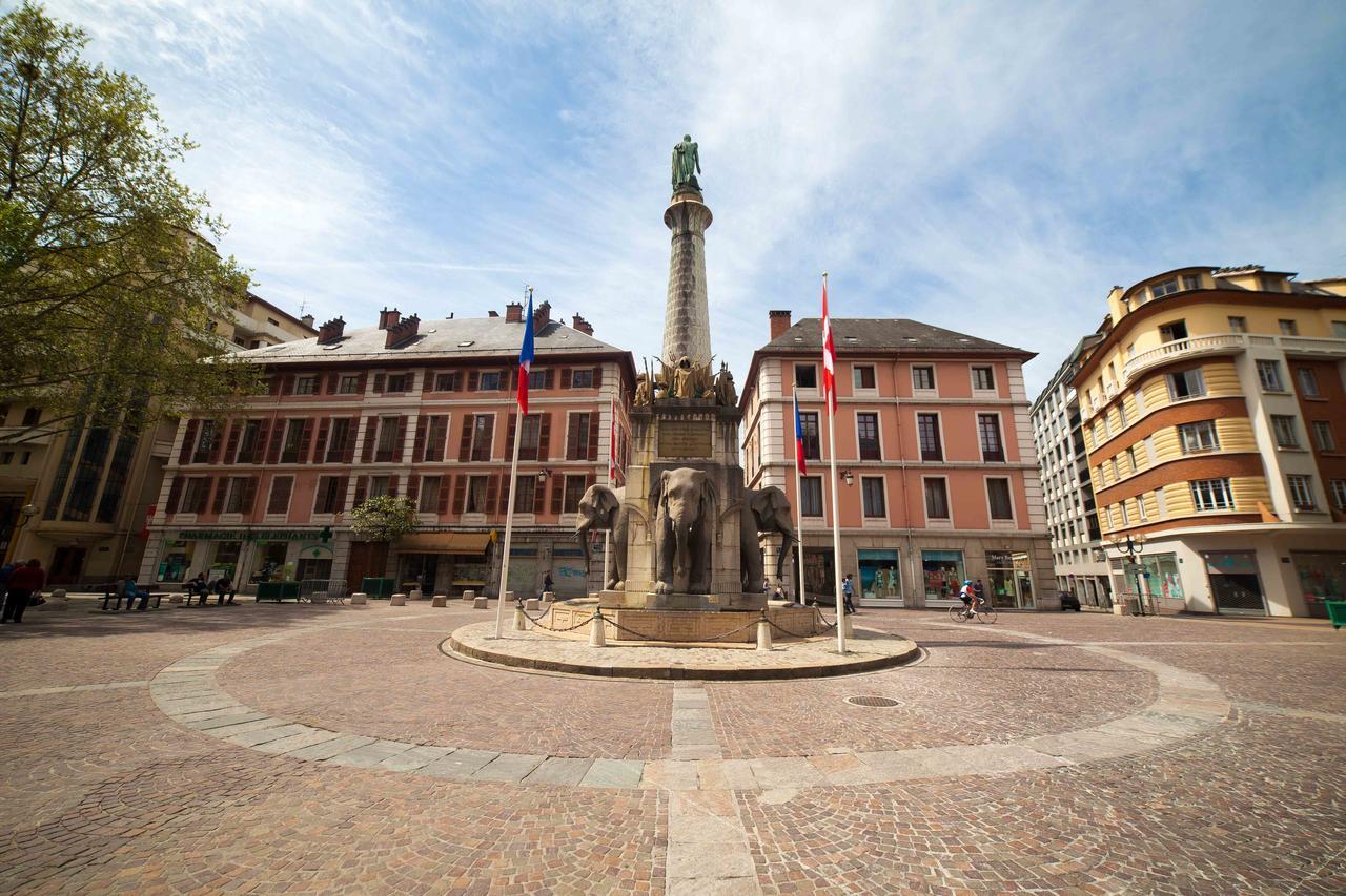 Hotel Des Princes, Chambery Centre Екстер'єр фото