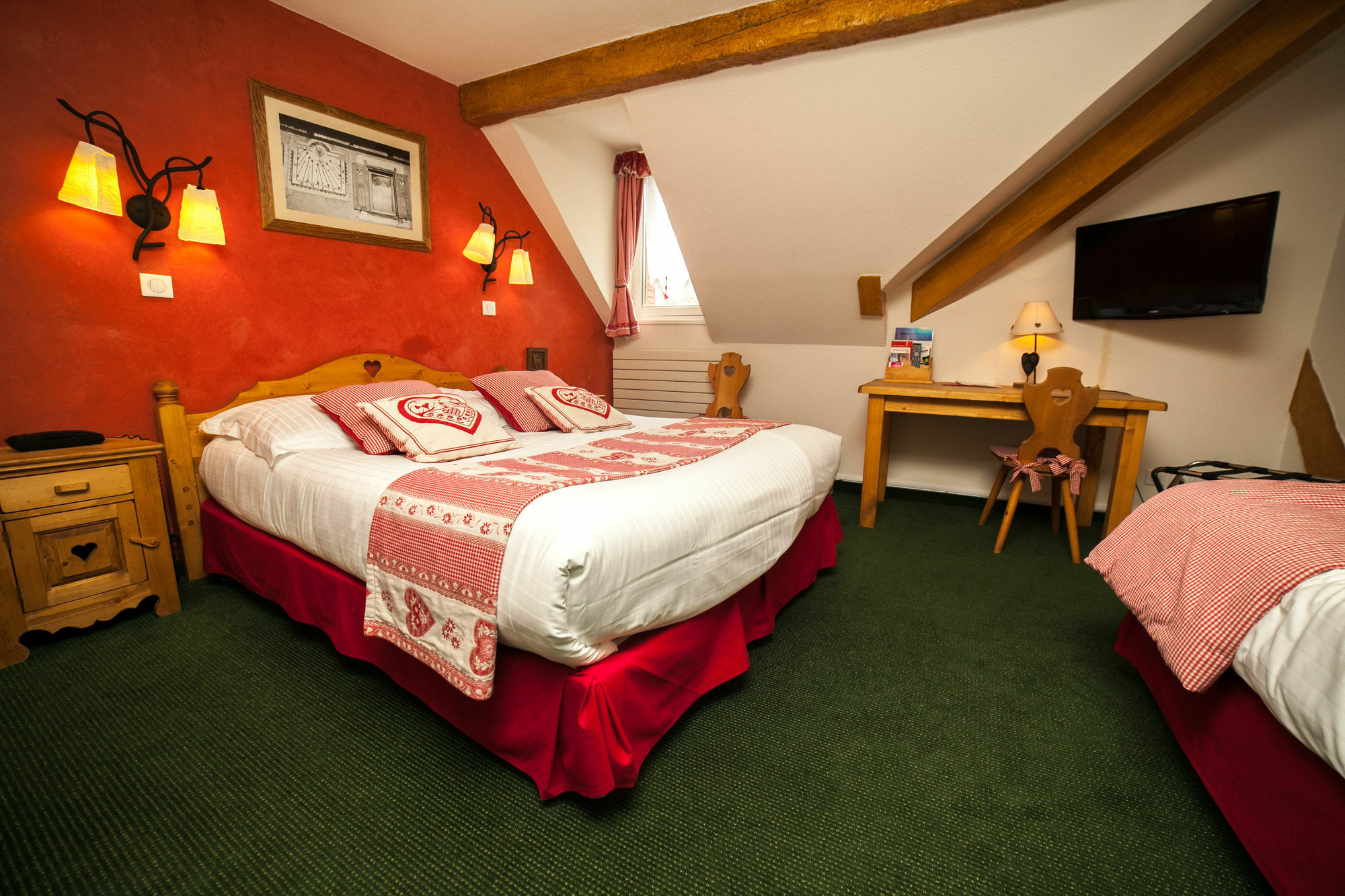 Hotel Des Princes, Chambery Centre Екстер'єр фото